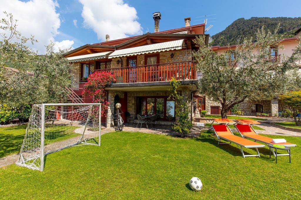 Villa Mariarosa Apartments Tignale Extérieur photo
