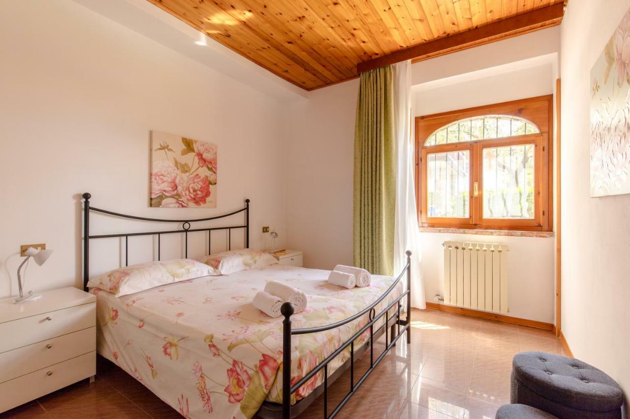 Villa Mariarosa Apartments Tignale Extérieur photo