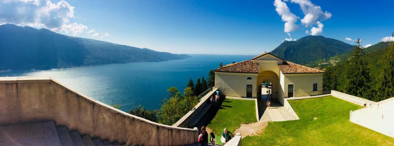 Villa Mariarosa Apartments Tignale Extérieur photo